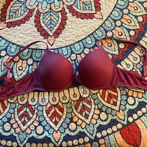 Victoria’s Secret PINK wear everywhere bra